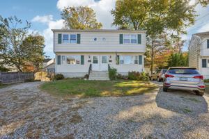 featured image of 17 Locust St