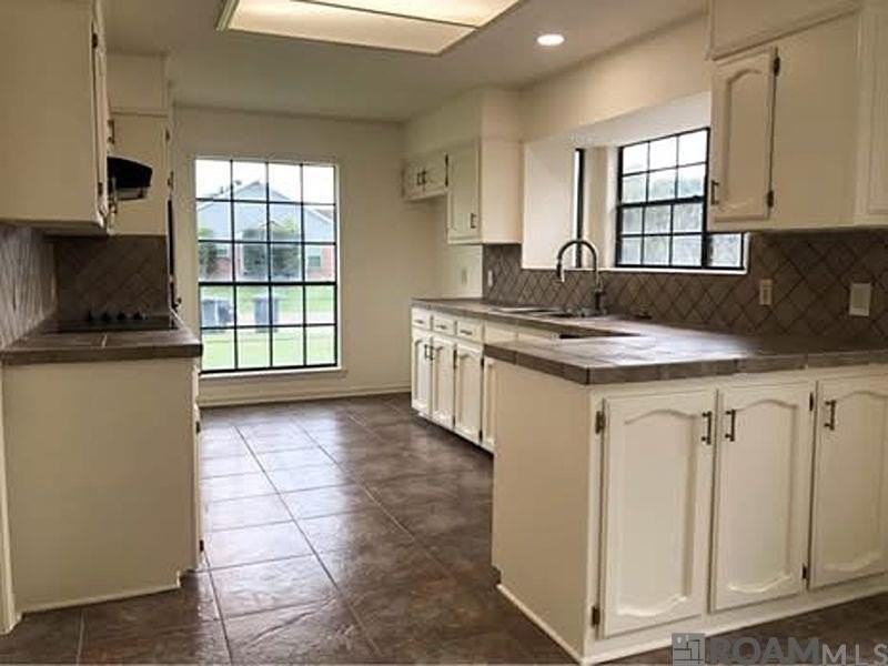 13523 Willowridge Ave - Photo 3 of 13