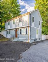 featured image of 2 Ivy St