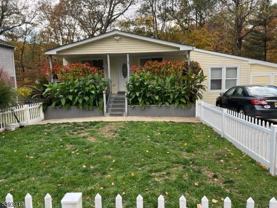 9 Ellen Rd - Photo 1 of 1