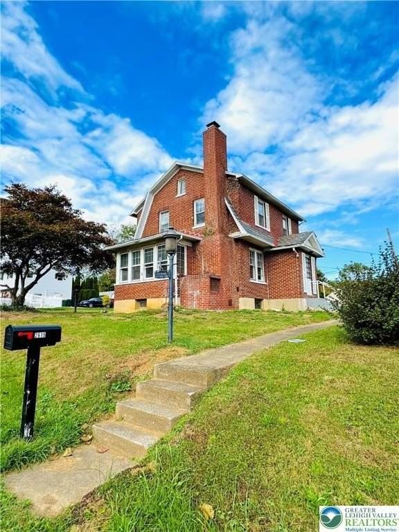 2619 Broad St - Photo 2 of 35