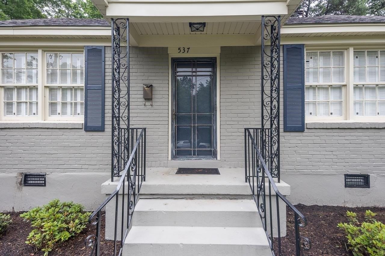 537 Eastbourne Pl - Photo 2 of 25