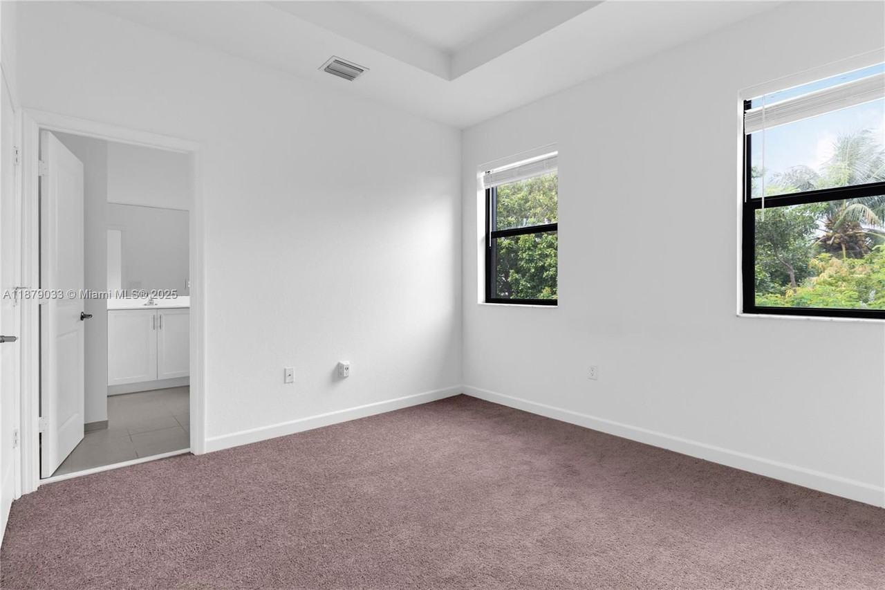 Southwest 134th Court - Photo 4 of 8