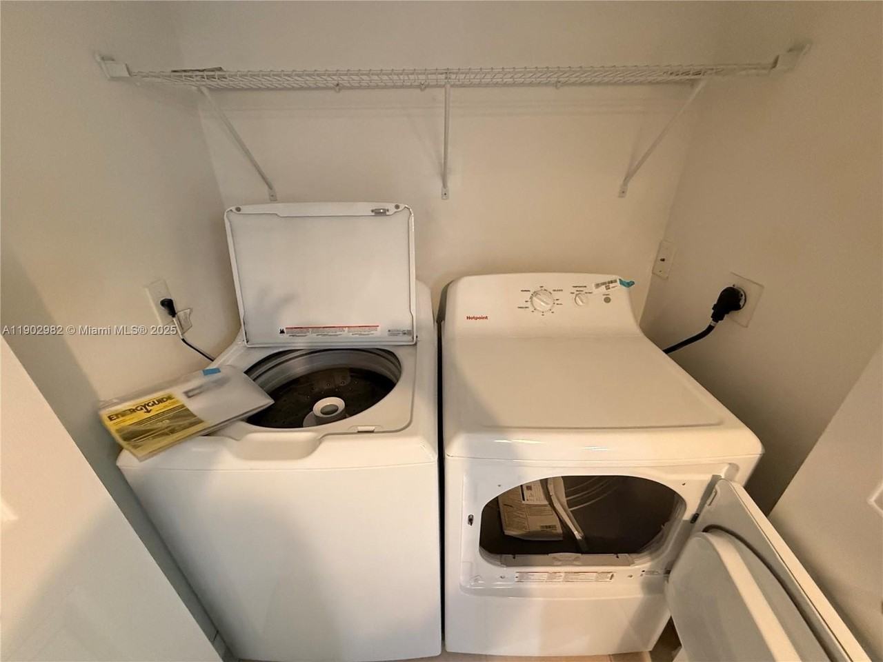 1761 Four Mile Cove Pkwy #516 - Photo 7 of 10