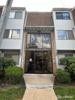 featured image of 517 Edison Glen Ter