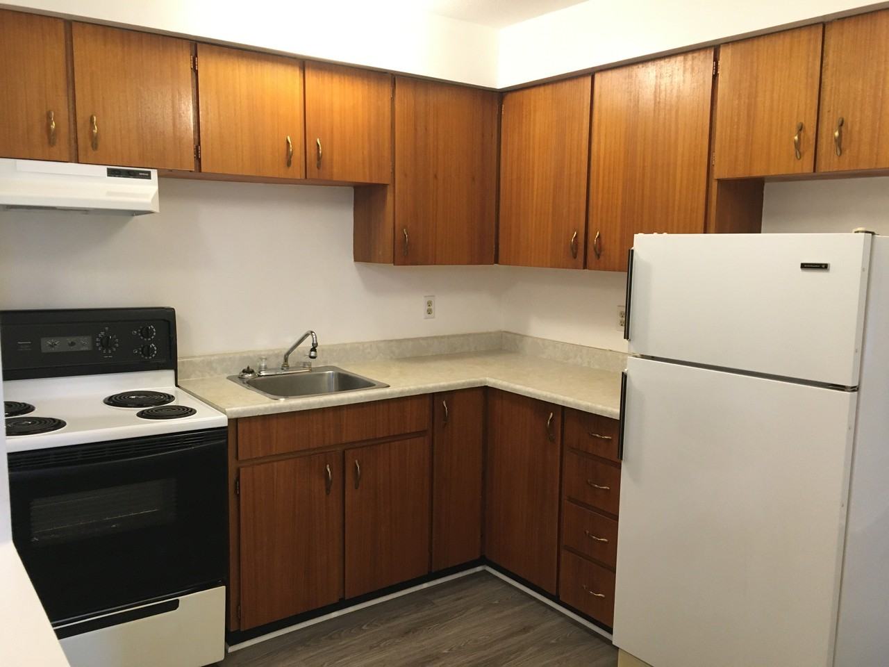 John Street Apartments - Photo 7 of 32