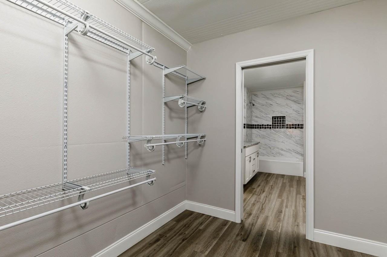 17th St S - Photo 7 of 7