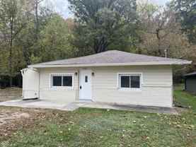 15495 Martha St - Photo 1 of 1