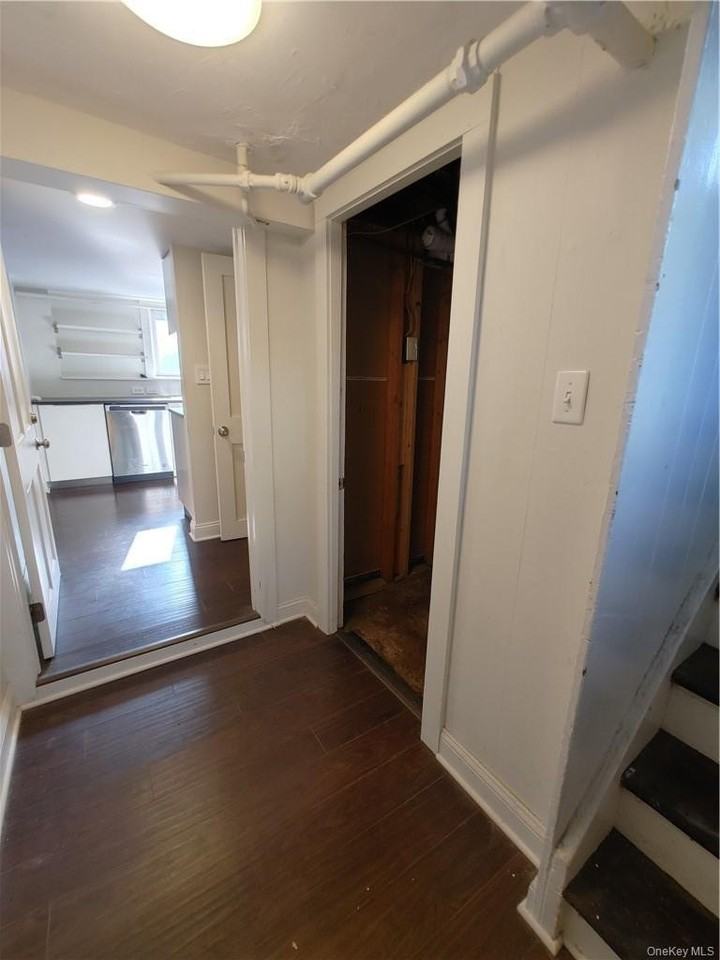 7 Prospect St #1 - Photo 4 of 18