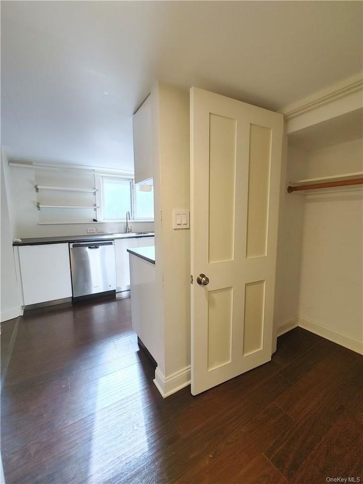 7 Prospect St #1 - Photo 5 of 18