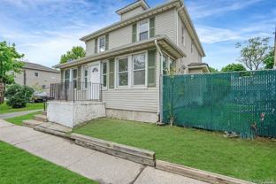 103 3rd Ave - Photo 1 of 1