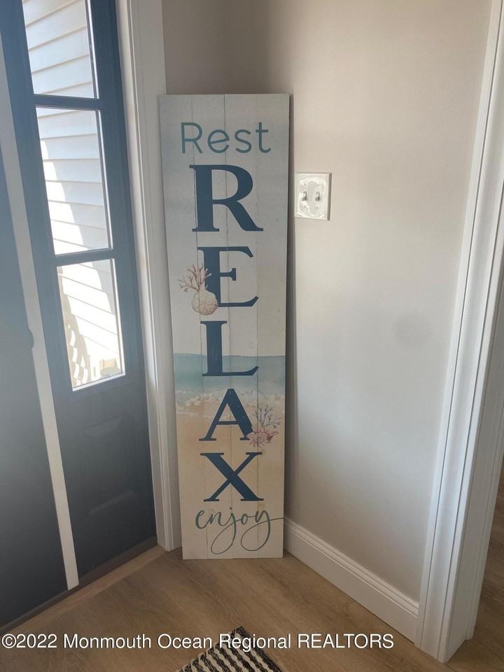 216 Eisenhower Ave - Photo 7 of 43