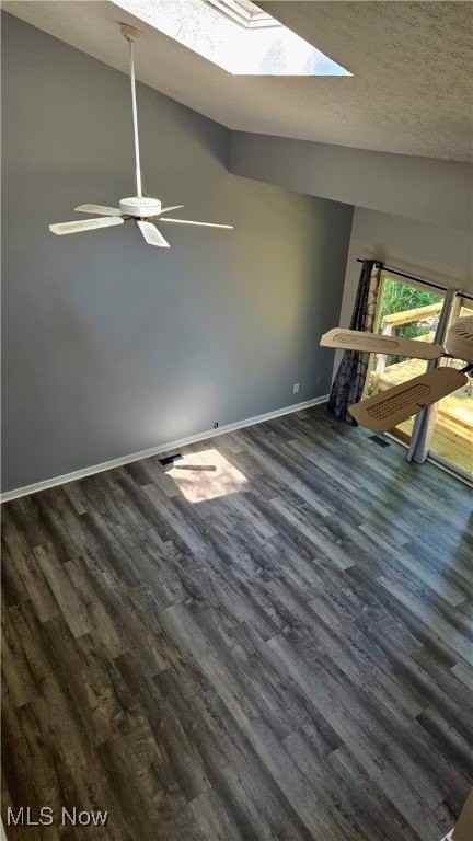 1369 Bobby Ln - Photo 5 of 26