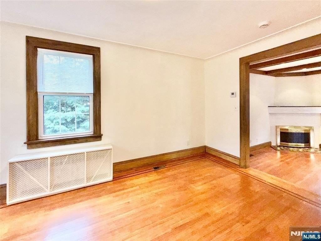 455 Hillside Ave - Photo 3 of 21