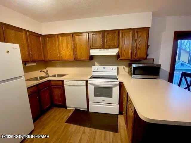 111 Mohican Trl - Photo 2 of 9