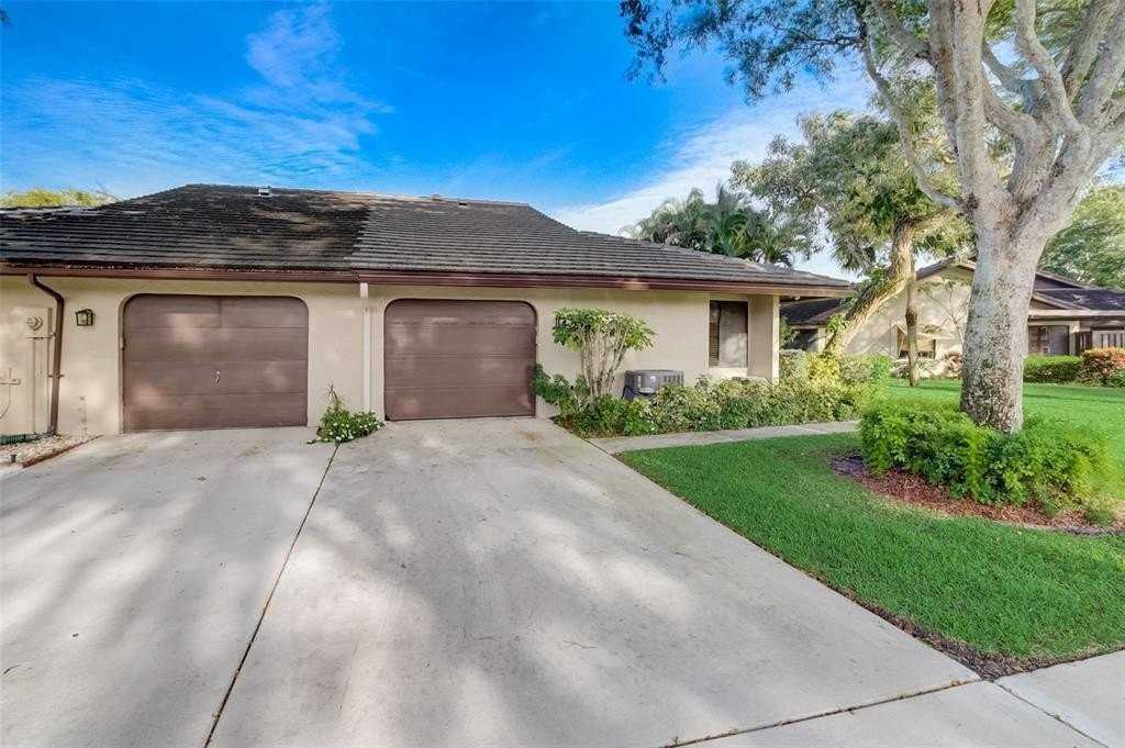 5051 Pine Dr - Photo 2 of 40