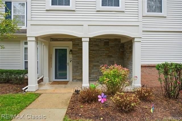 16211 Addington Dr #192 - Photo 2 of 31