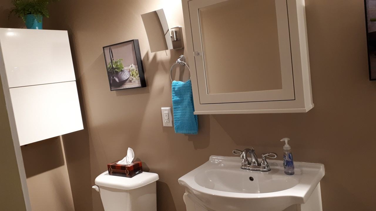 3 Rue Élisabeth-Bruyère #6 - Photo 5 of 7