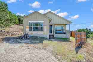 428 Kings Dr - Photo 1 of 1