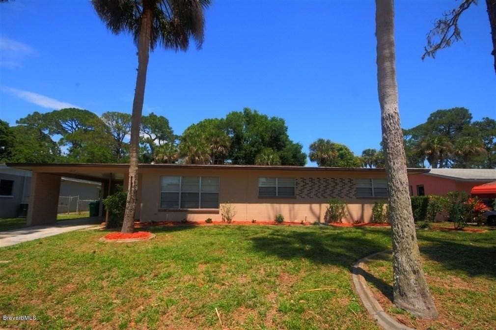 1312 Moss Ln - Photo 2 of 24