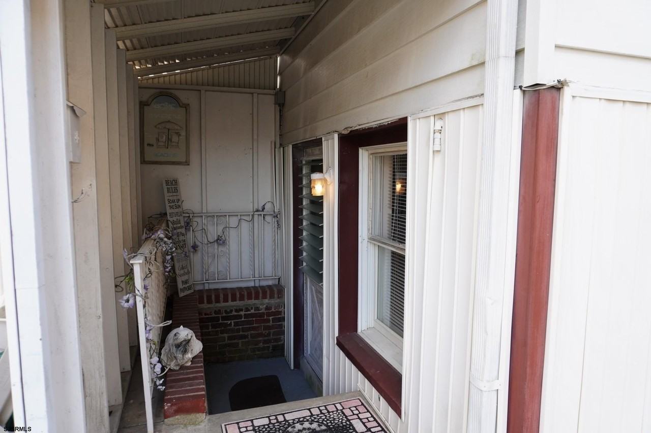 4703 Ventnor Ave - Photo 3 of 22