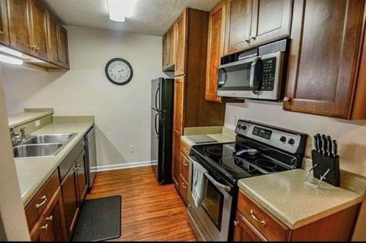 2525 Hartsfield Rd Apt 23 #23 - Photo 5 of 13