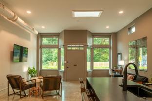 612 W 8th Ave - Photo 1 of 1