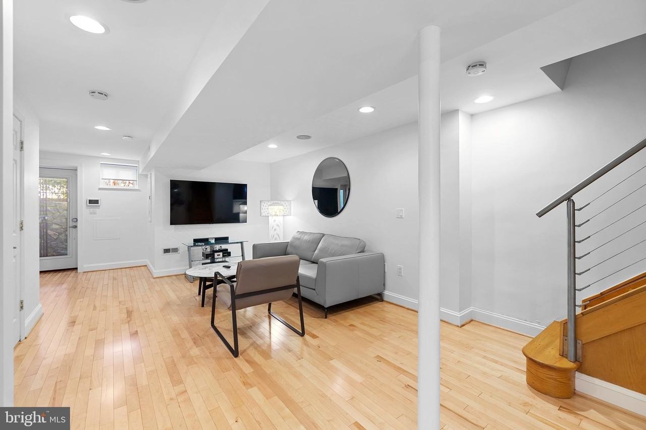 936 T Street Northwest #B - Photo 7 of 19