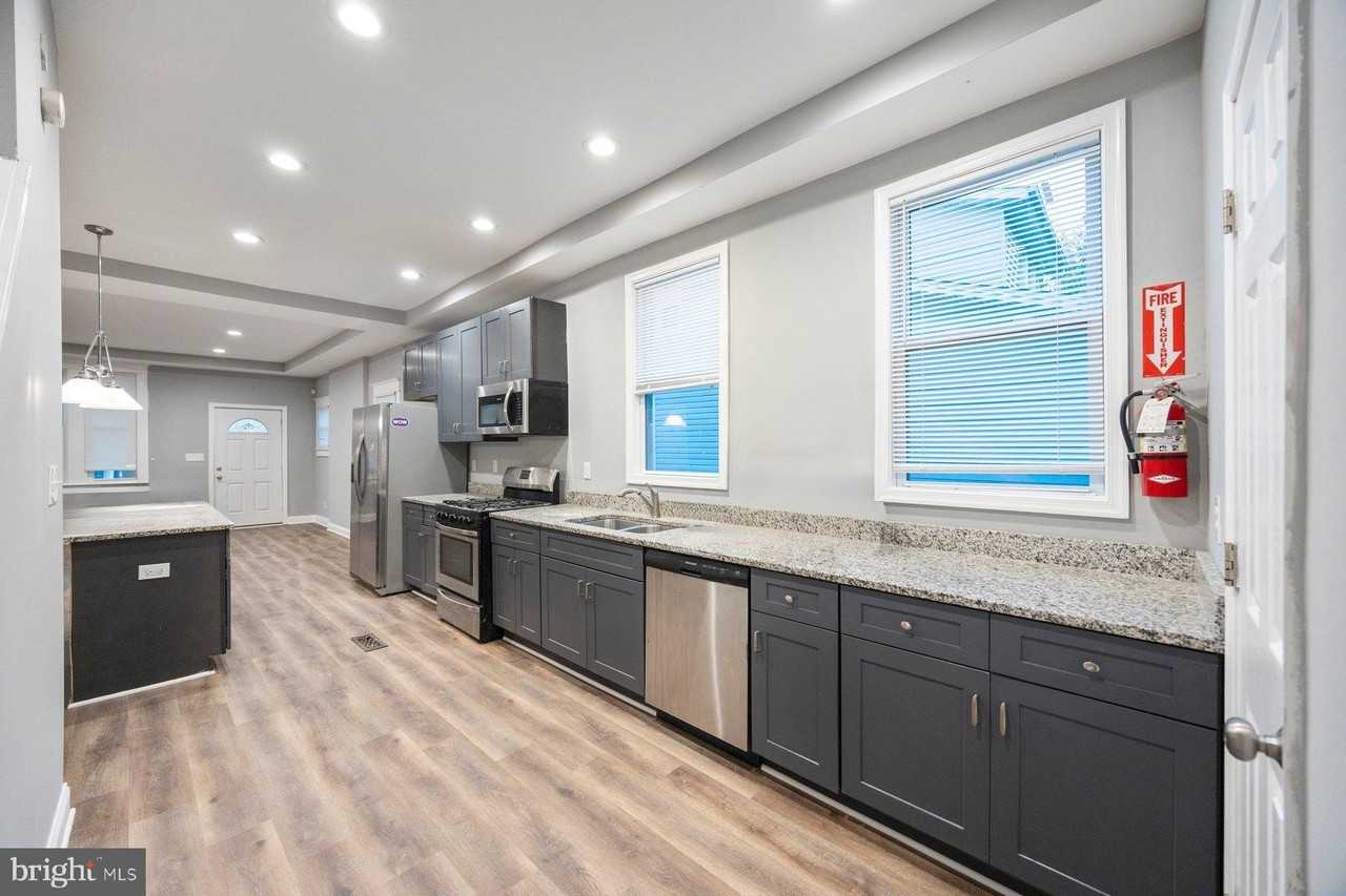 2909 Echodale Ave - Photo 6 of 26