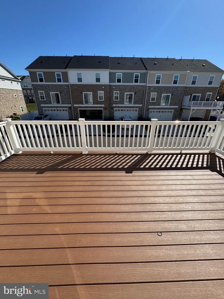 4151 Skipton Pl - Photo 3 of 20