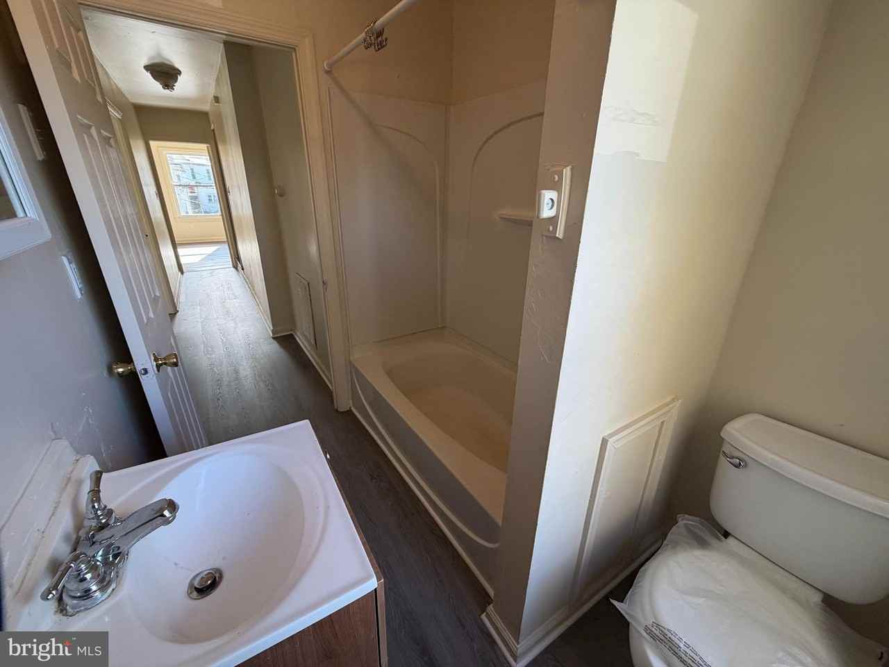 110 W Main St Unit B #B - Photo 6 of 15