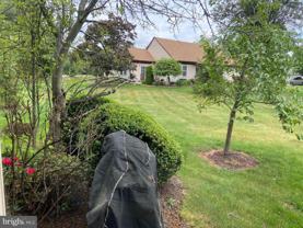 8-C Benjamin Franklin Dr - Photo 1 of 1