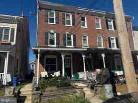 405 Walnut St - Photo 1 of 1