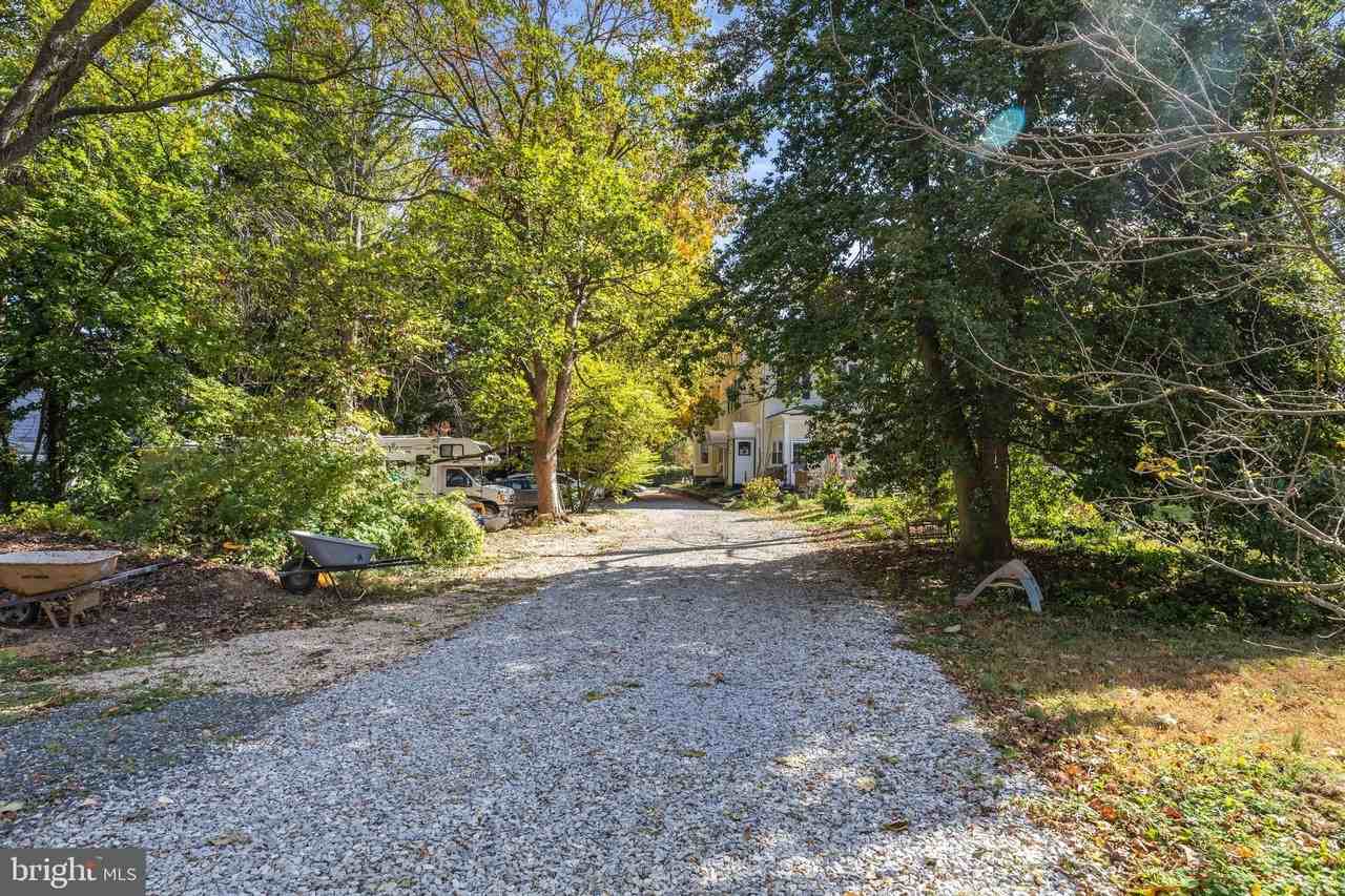 131 West Walnut Lane #2 - Photo 3 of 26