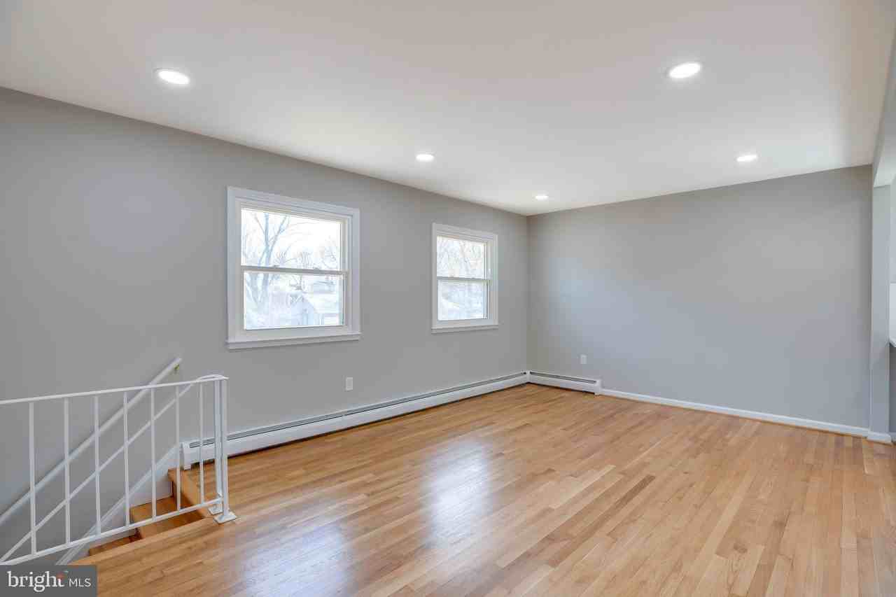 4352 Granby Road - Photo 6 of 50