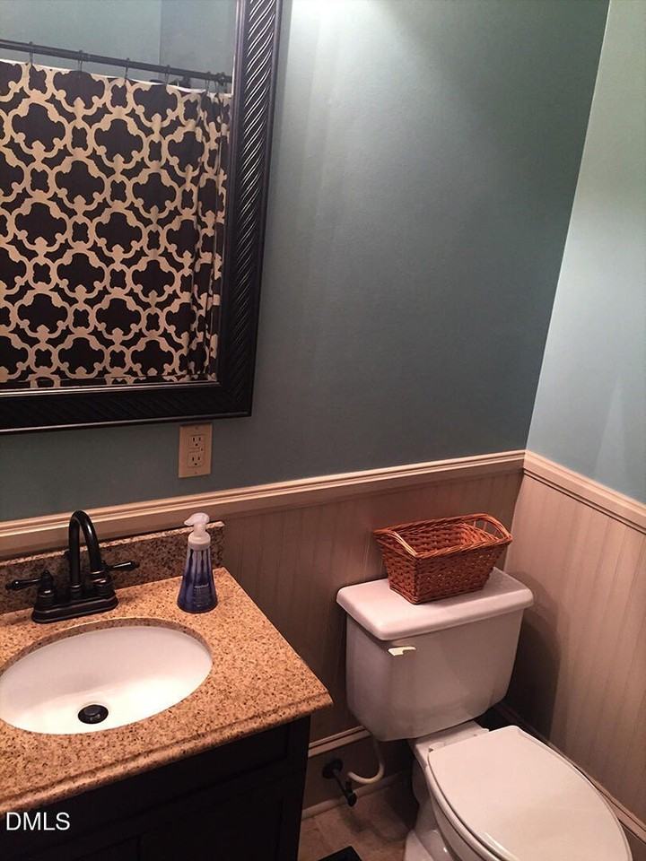 6404 Buffaloe Road - Photo 6 of 12