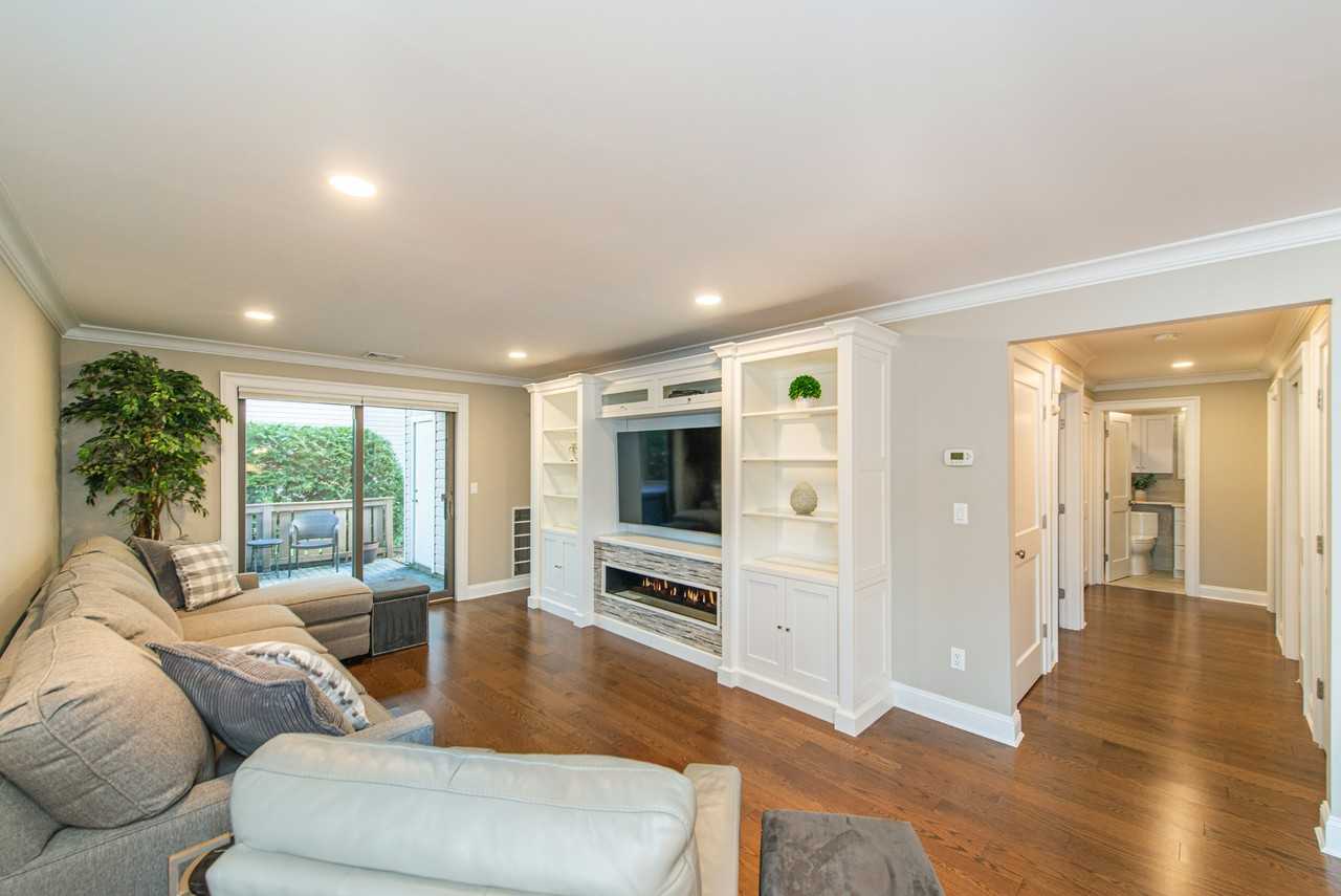 136 Changebridge Rd ##N1 - Photo 4 of 24