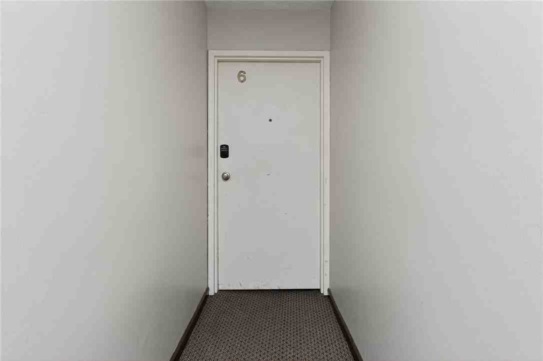 5523 Ellsworth Avenue #6C - Photo 2 of 15