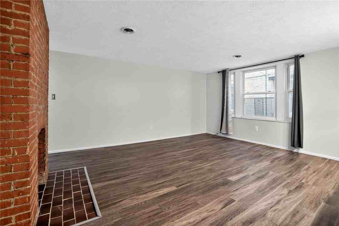 5523 Ellsworth Avenue #6C - Photo 3 of 15