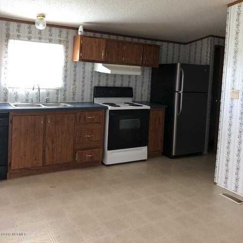 102 Corena Avenue - Photo 2 of 6