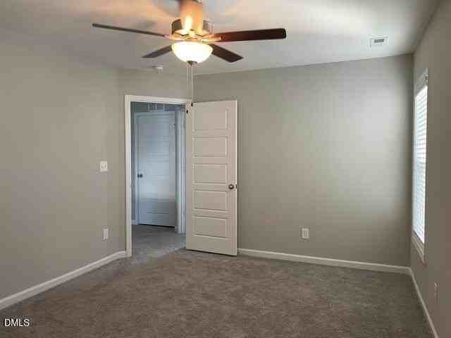 145 Picabo St - Photo 6 of 9