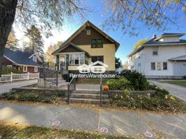 featured image of 826 1st St Nw