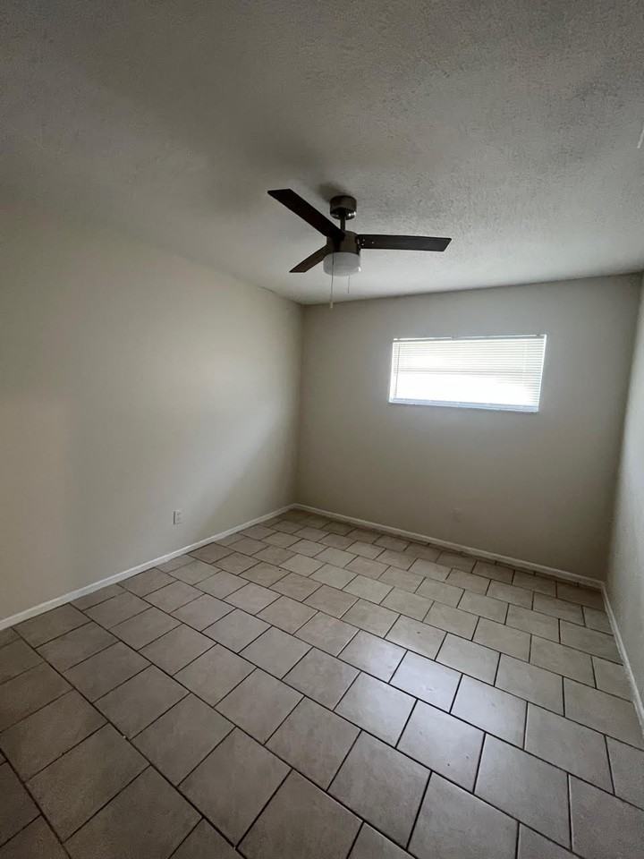 24 West Mariana Avenue #5 - Photo 5 of 6