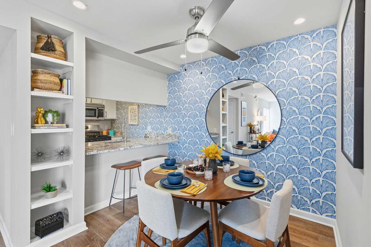 Fieldpointe of St. Louis - Photo 4 of 35