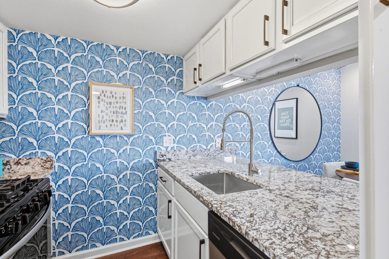 Fieldpointe of St. Louis - Photo 6 of 35