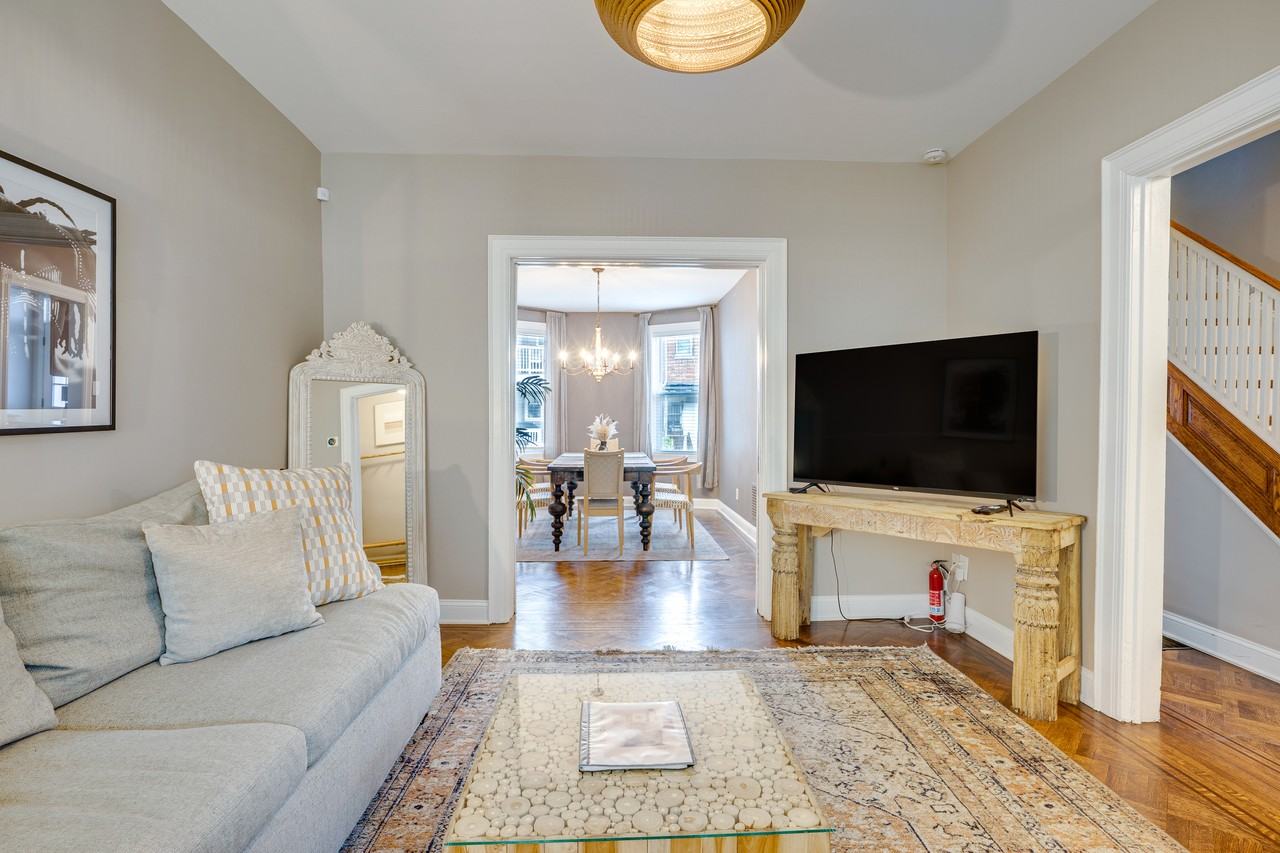 637 Keefer Place Northwest - Photo 2 of 55