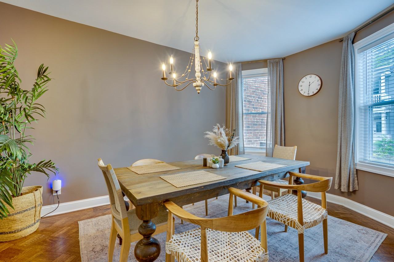 637 Keefer Place Northwest - Photo 4 of 55