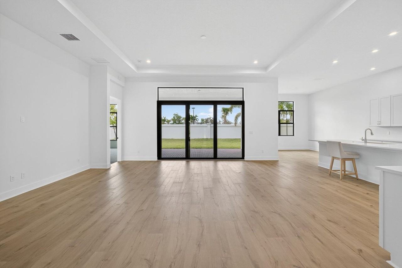 9512 Saint Germain Drive - Photo 7 of 20