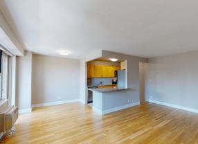 40 Harrison St - Photo 1 of 1