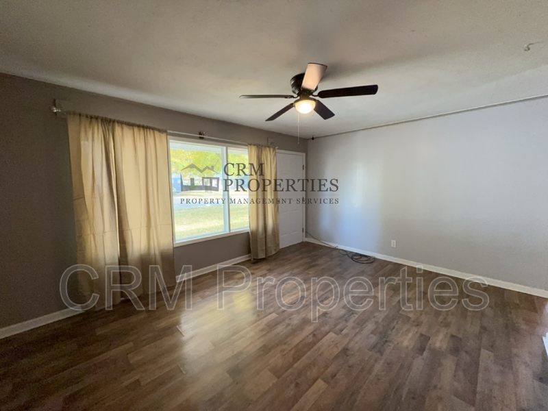 1109 East Cornell Road - Photo 3 of 22